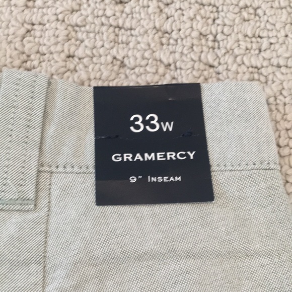 J. Crew Factory 9” Gramercy Oxford Short - Picture 3 of 4